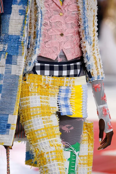 Look 92